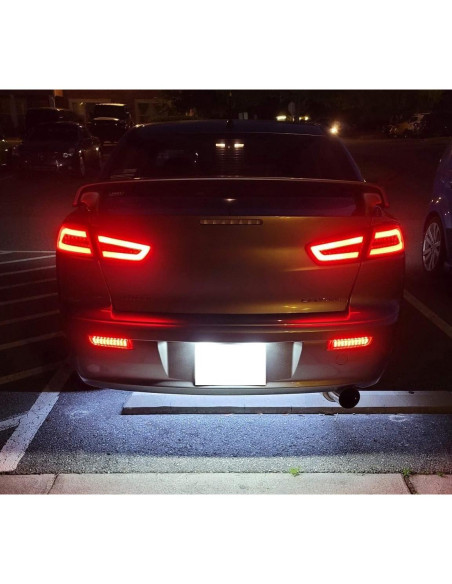 Luces Reflectoras LED Parachoques iJDMTOY Ahumadas para Mitsubishi