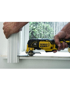 Herramienta Oscilante DEWALT DCS355C1 20V Max con Accesorios 2