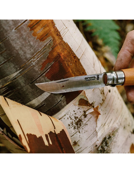 Cuchillo de bolsillo OPINEL No.7 de acero al carbono y madera