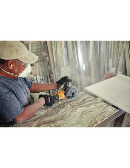 Amoladora DEWALT DWE43231VS 5" Velocidad Variable 2.58 kg