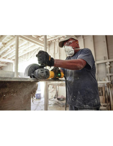 Amoladora DEWALT DWE43231VS 5" Velocidad Variable 2.58 kg