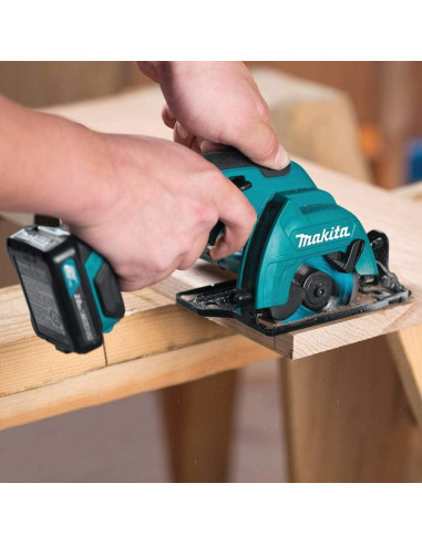 Sierra Circular Inalámbrica Makita SH02R1 12V Kit 2 Baterías