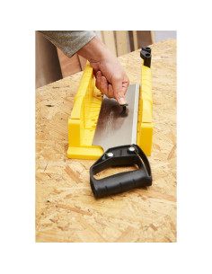 Caja de Almacenamiento Stanley 1-20-600 con Sierra 30 cm 2