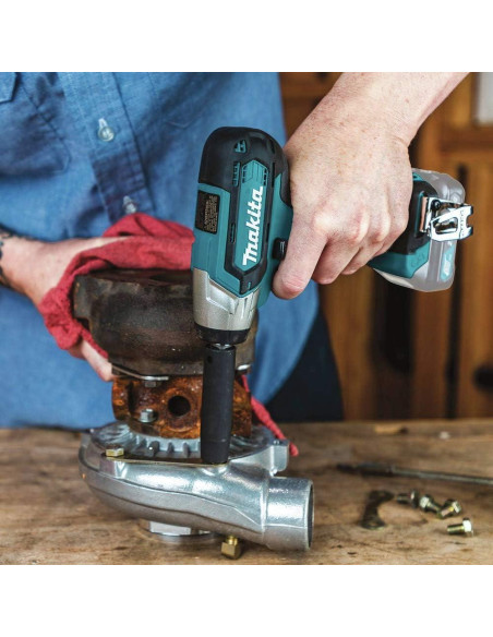 Llave de Impacto Inalámbrica Makita WT03Z 12V Compacta