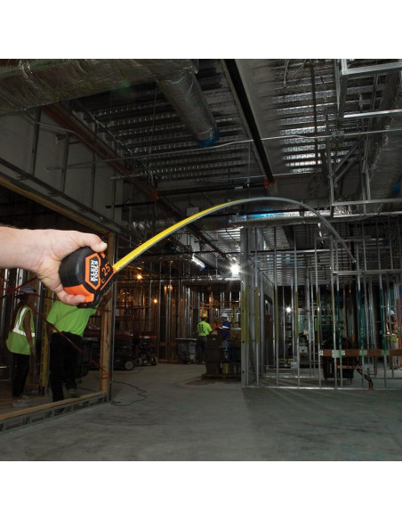 Cinta Métrica Klein Tools 7.5 m Doble Gancho Resistente