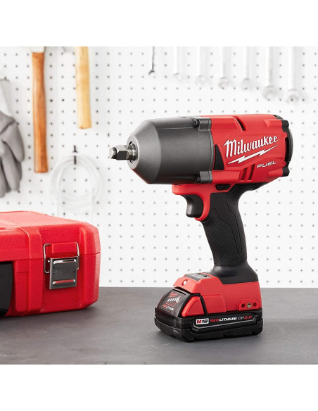 Llave de Impacto Milwaukee M18 1/2" 2165,5 Nm Inalámbrica