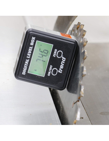 Caja de Nivel Digital Trend DLB con Base Magnética y LCD