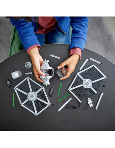 LEGO 75300 Star Wars Caza TIE Imperial con Minifiguras 2