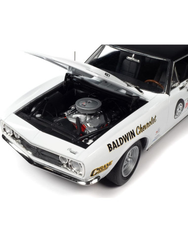 Modelo Diecast 1:18 Chevrolet Camaro SS 1967 Blanco