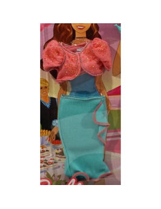 Conjunto de Ropa Barbie Fashionistas Fiesta de Té 2