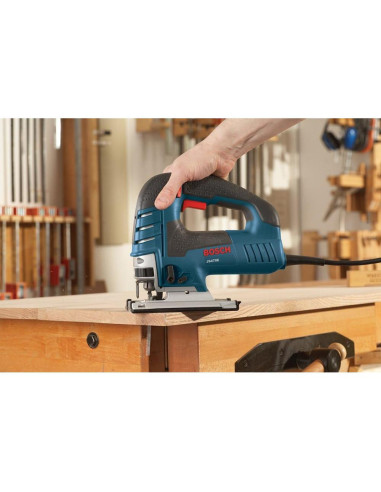 Sierra de calar Bosch JS470E con 14 hojas para madera y metal