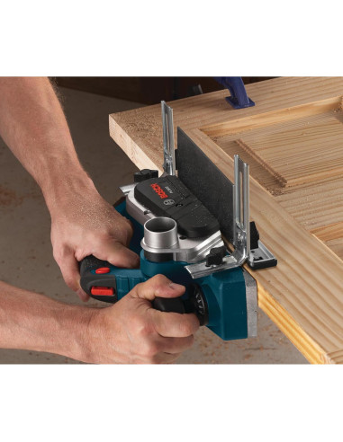 Cepillo Eléctrico Bosch PL2632K 6.5A 8.26cm Ancho Corte