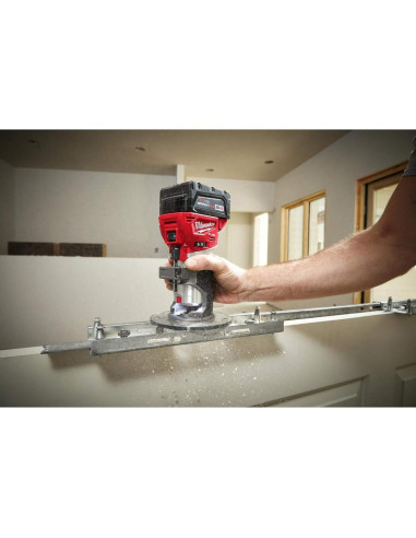 Router Compacto Inalámbrico Milwaukee M18 FUEL 18V 5Ah