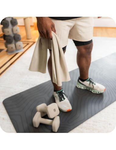 Toalla de Yoga WeGym Suede Piedra 67.7x39.9cm Secado Rápido