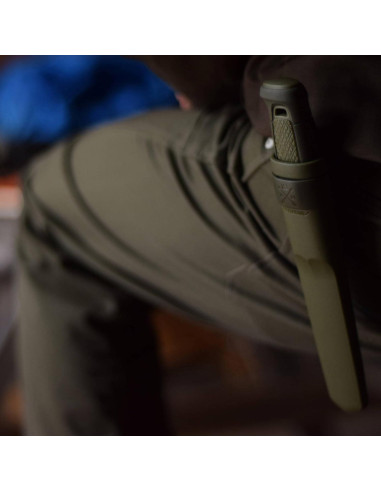 Cuchillo Morakniv Kansbol 4.3" Acero Inoxidable Verde Militar