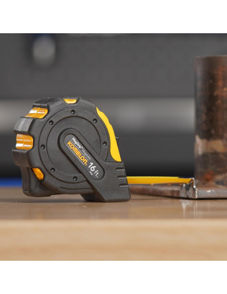 Cinta Métrica Komelon MagGrip 4.88m con Gancho Magnético