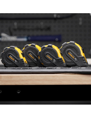 Cinta Métrica Komelon MagGrip 4.88m con Gancho Magnético