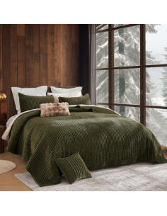 Colcha de Terciopelo SHALALA Queen Verde Militar 3 Piezas 2