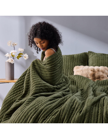Colcha de Terciopelo SHALALA Queen Verde Militar 3 Piezas