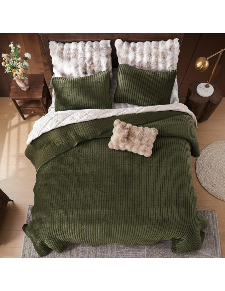 Colcha de Terciopelo SHALALA Queen Verde Militar 3 Piezas
