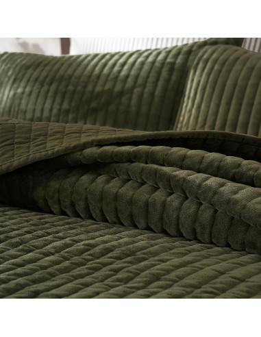 Colcha de Terciopelo SHALALA Queen Verde Militar 3 Piezas
