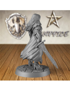 Miniatura Lydia La Leona Paladín AUSPDICE 28mm para D&D 2