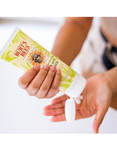 Loción After Sun Burt's Bees 170 g Aloe Vera y Aceite de Coco 2