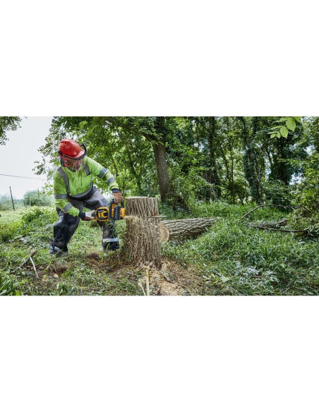 Motosierra Inalámbrica DEWALT 60V MAX 45.72 cm DCCS672B