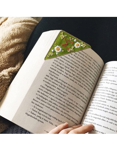 Marcador de Página Esquina Bordado Artlaza Personalizado 9.5 cm