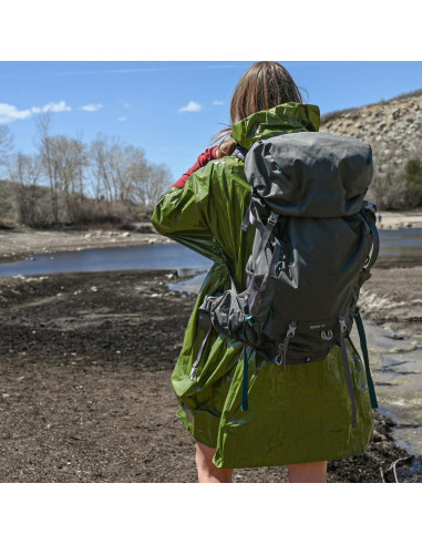 Poncho de Lluvia de Emergencia Everlit Mylar 119.4x101.6cm