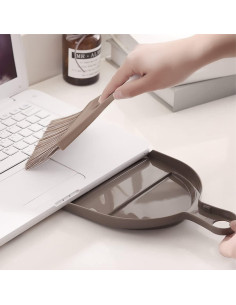 Mini Escoba y Recogedor WDDBHSKN - Ligero y Compacto 2