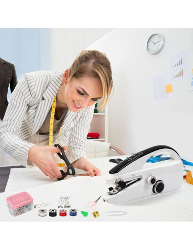 Máquina de Coser Portátil CRYSNATM Kit de Costura A
