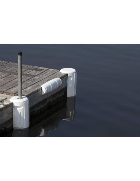 Fender de muelle redondeado Attwood 93534-1 17.78 cm blanco