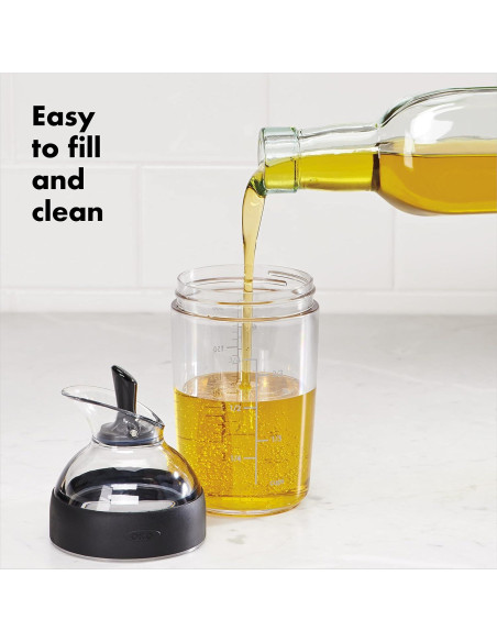 Agitador de Aderezo para Ensaladas OXO Good Grips 0.24L Negro