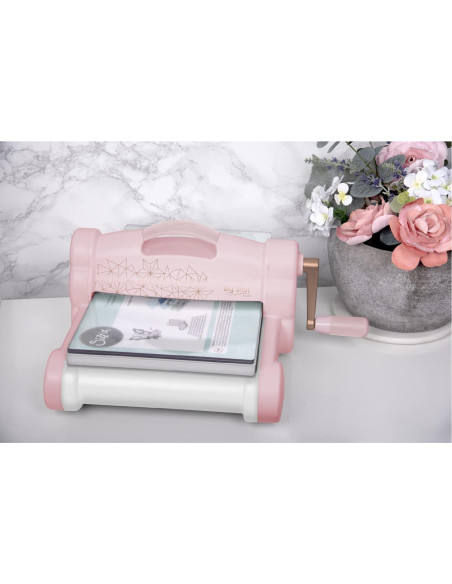 Carpeta de Embossing 3D Sizzix Flores Geométricas 15.9x10.8cm