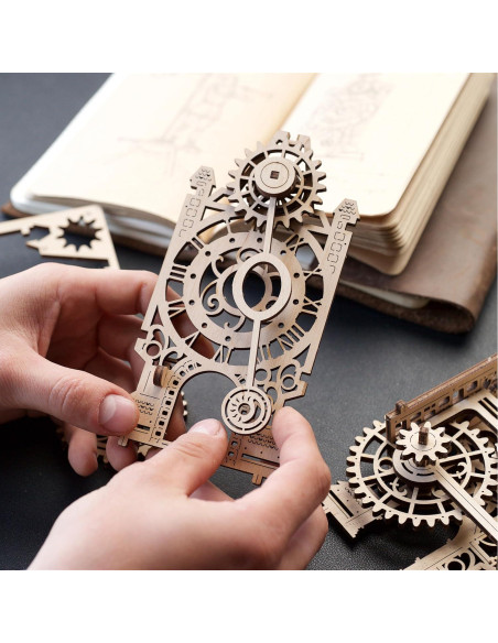 Rompecabezas 3D UGEARS Vieja Torre del Reloj - Modelo Mecánico