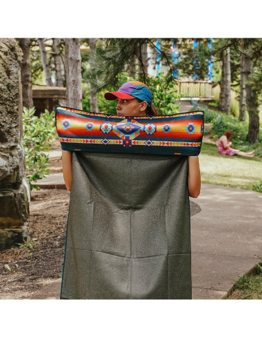 Toalla de Correr Sprints Microfibra 158.75x81.28cm Azteca