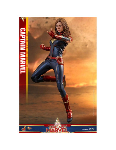 Figura de acción Hot Toys Capitana Marvel 29 cm