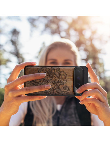 Funda de Madera Carveit para Google Pixel 9 Pro XL - Pulpo