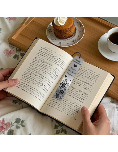 Marcador de Metal MENIFEND para Retiro con Borla - 14.9x4.9 cm