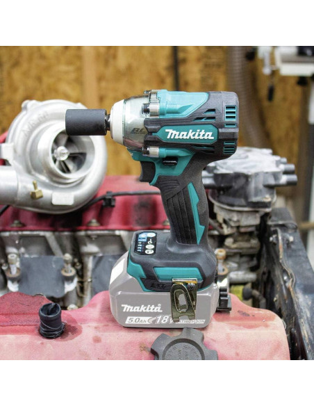 Llave de Impacto Inalámbrica Makita XWT15Z 18V 325.5 Nm