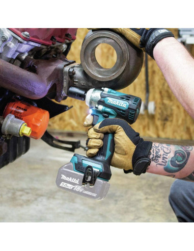 Llave de Impacto Inalámbrica Makita XWT15Z 18V 325.5 Nm