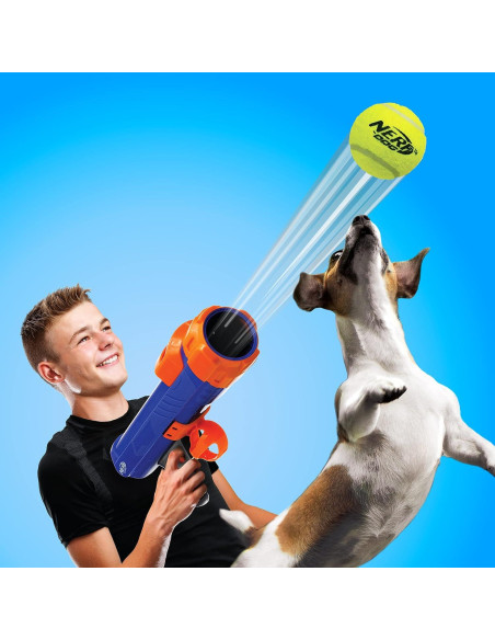 Blaster Nerf Dog 30.48cm con Pelotas de Tenis 5.08cm