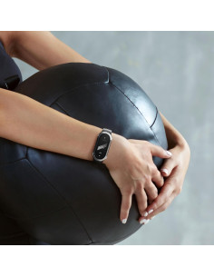 Funda KW-Mobile para Xiaomi Mi Band 8 + 2 Cristales Templados 2