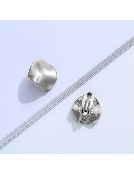 Pendientes de Clip Martillados de Oro y Plata para Mujeres