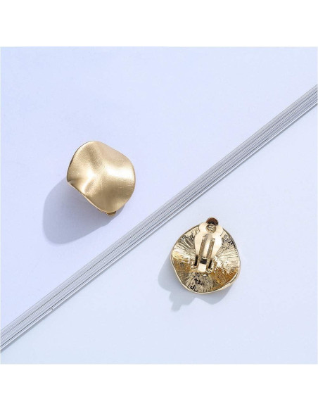 Pendientes de Clip Martillados de Oro y Plata para Mujeres