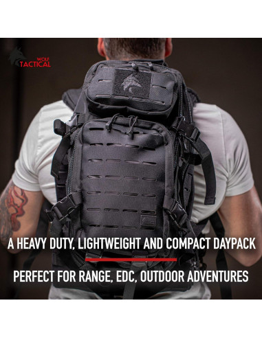 Mochila táctica WOLF TACTICAL 24L EDC compacta y ligera