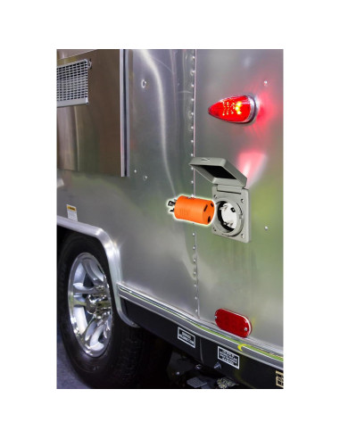 Adaptador RV 30A TAIWAN L5-30P a TT-30R con LED