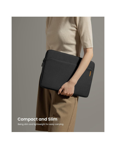 Funda delgada tomtoc para MacBook Air/Pro 13" negra