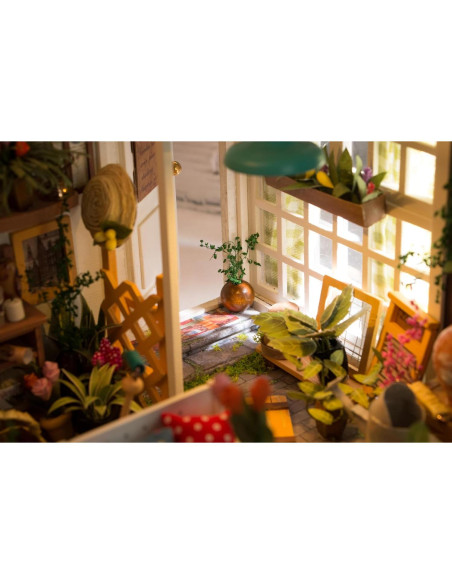 Rolife Kit Casa Miniatura Jardín de Miller 21.5x17.8x19.1cm